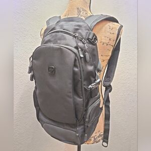 SWISSGEAR "City Pack" Black Backpack